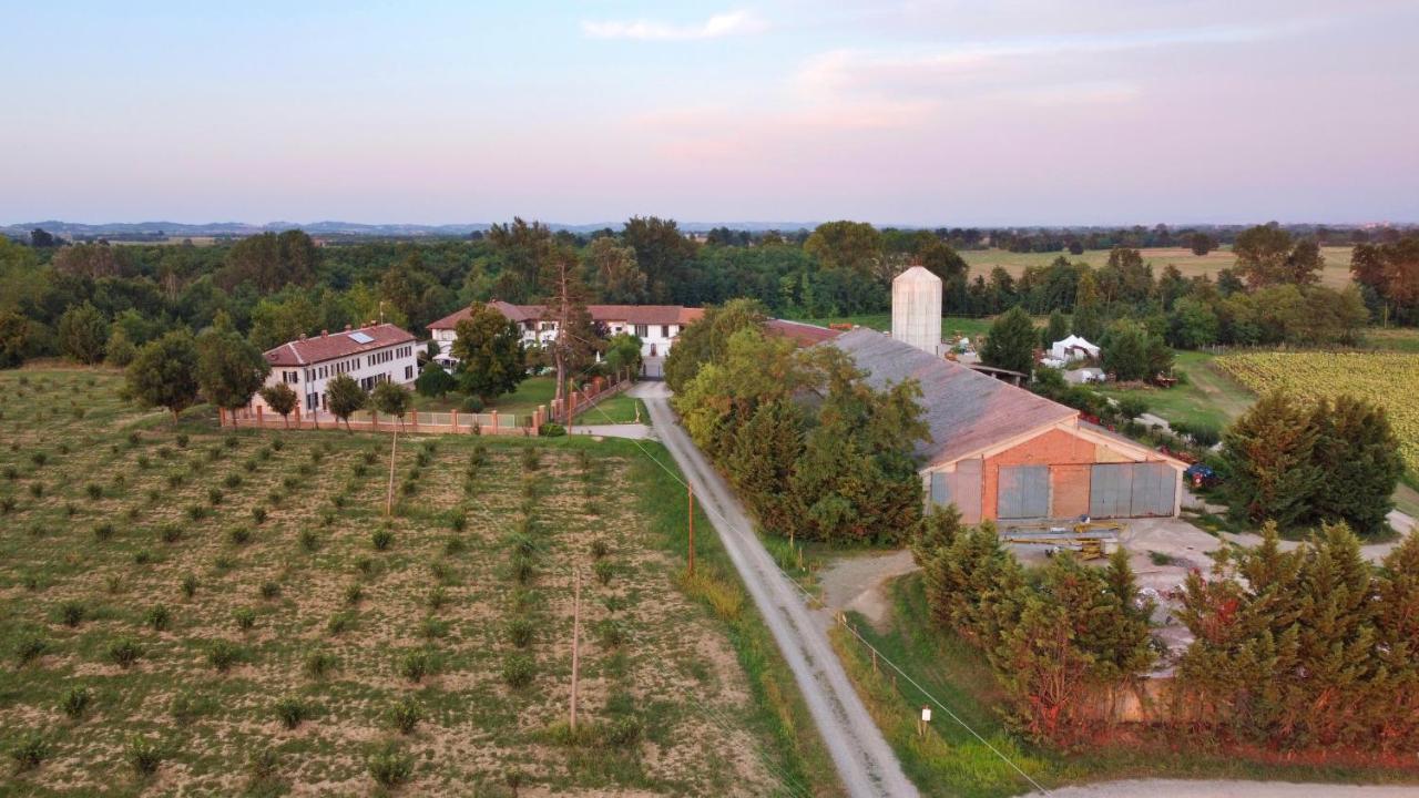 Cascina Belvedere Quargnento Exterior foto